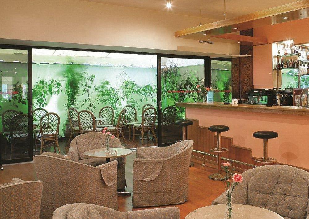 Ionis Hotel เอเธนส์ ภายนอก รูปภาพ